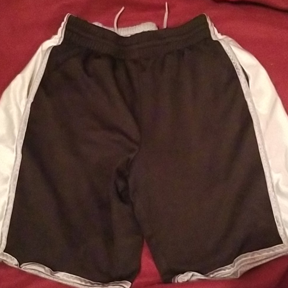 Men's basketball shorts
